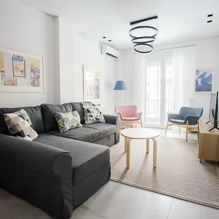 Spacious Unique Luxurious