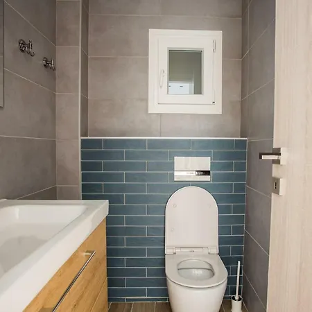 Spacious Unique Luxurious Apartment Thessaloniki